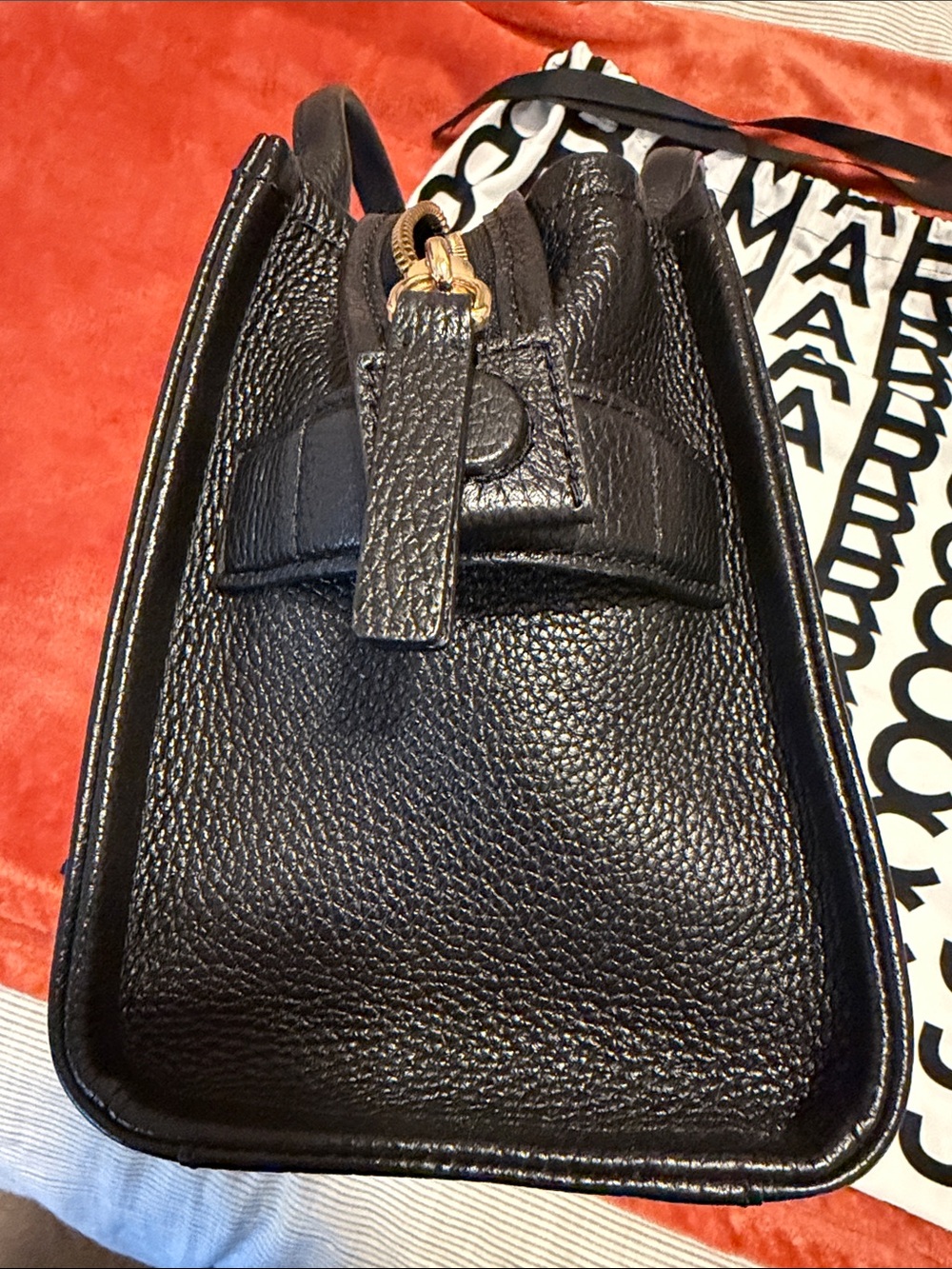 Marc Jacobs Black Pebbled Leather Top-Handle Tote - Picture 5 of 10